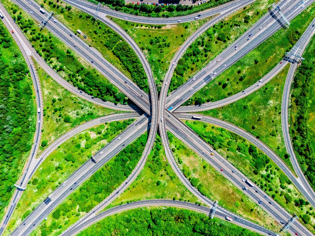 ultimo-infrastructure-9.webp